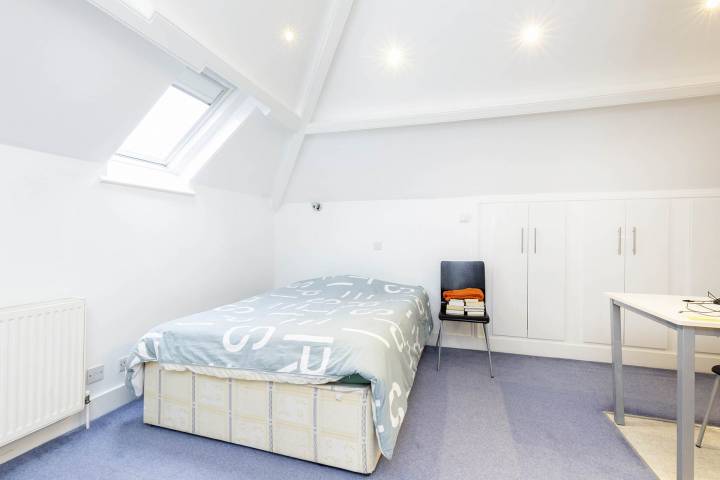 Modern Studio Dartmouth Road, Kilburn (Inclusive of the water bill)